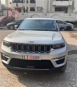 جيب جراند شيروكي